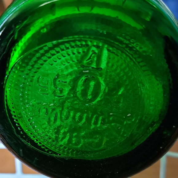 Lot of 3 Soda Bottles, 7 Up, Pepsi  and Coca Cola - Picture 7 of 12